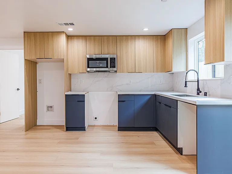 2026 Luxury 3, 4 & 5 Bed Townhomes — Photo 36