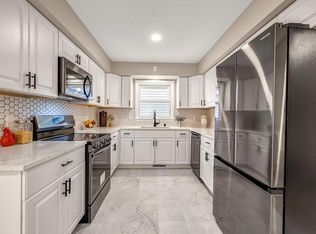 1207 S 98th St, West Allis, WI 53214