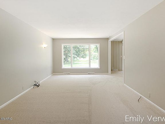 3rd image of 6360 Corberry Trail Ave