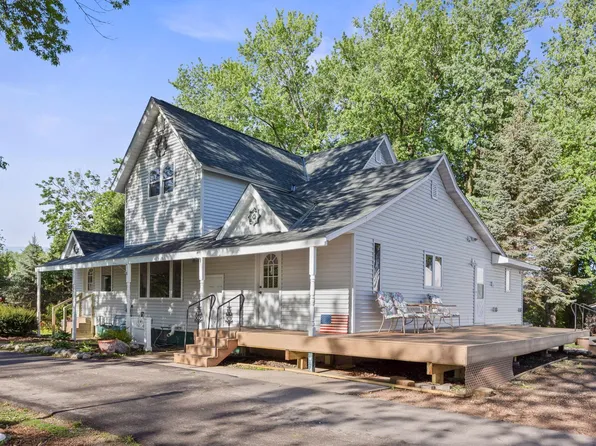 120 5th St N, Brownton, MN 55312
