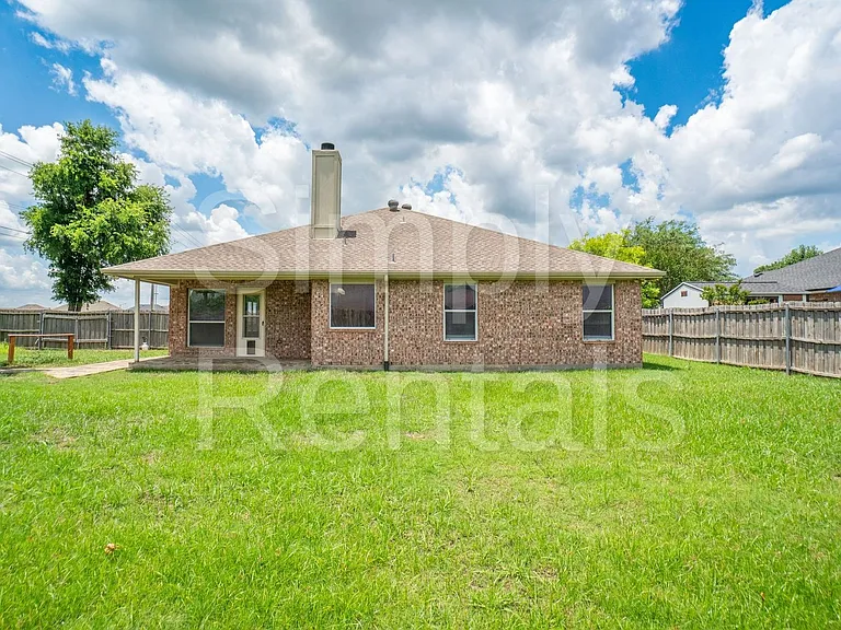 6915 Justin Ln — Photo 35