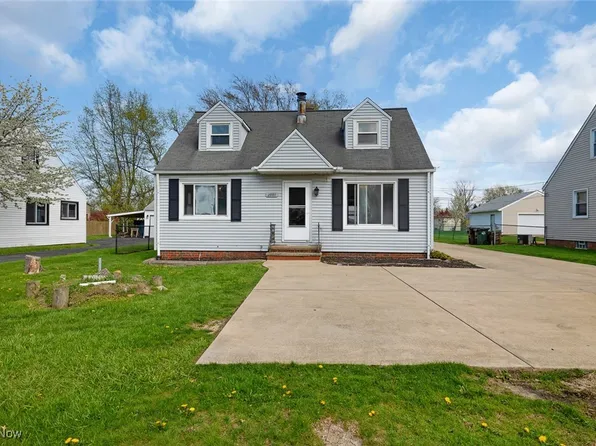 2009 Columbia Rd, Westlake, OH 44145
