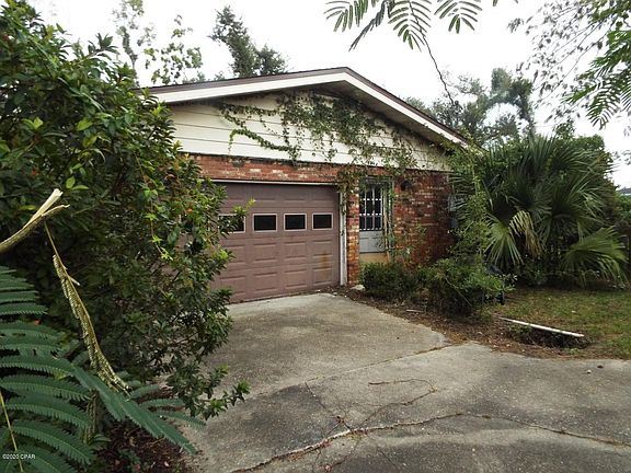 2nd image of 504 E 3rd St