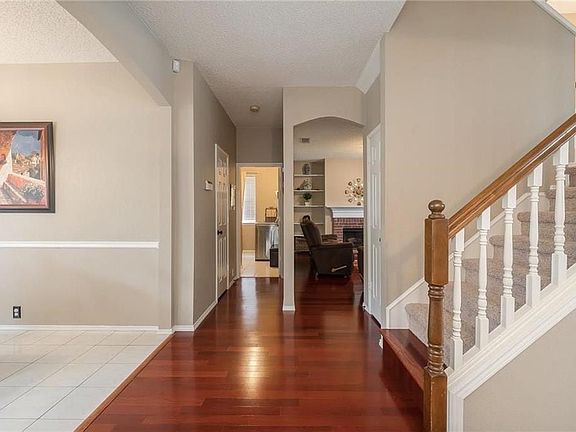 5th image of 4709 Bull Run Dr