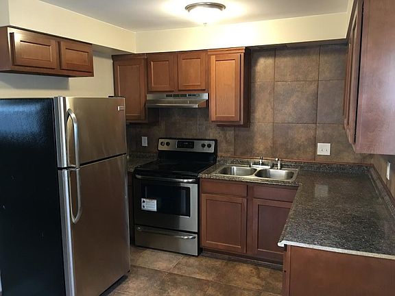 4th image of 4504 Southern Blvd APT 2