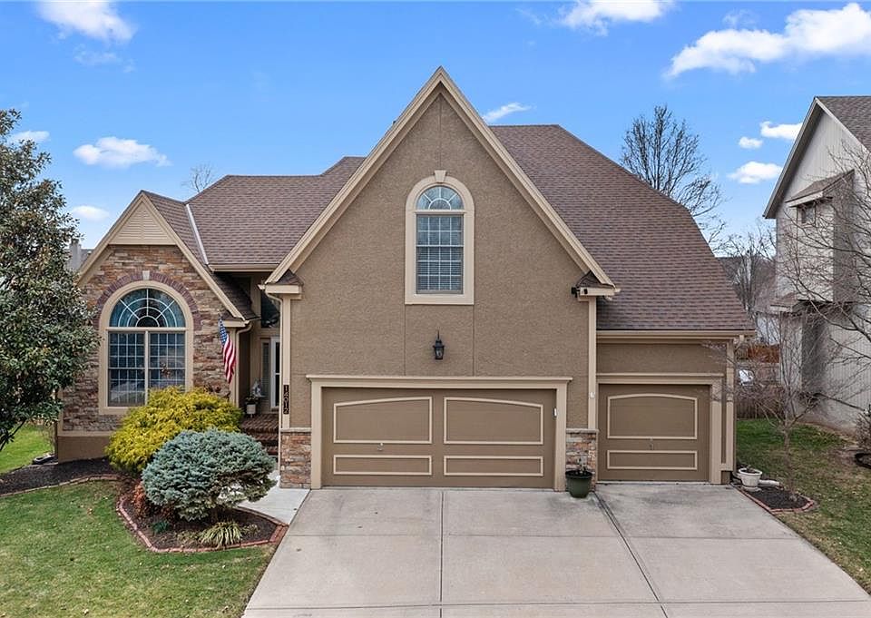 1st image of 14012 Parkhill Ln