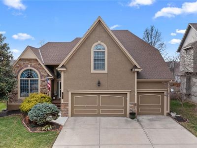 14012 Parkhill Ln, Overland Park, KS, 66221