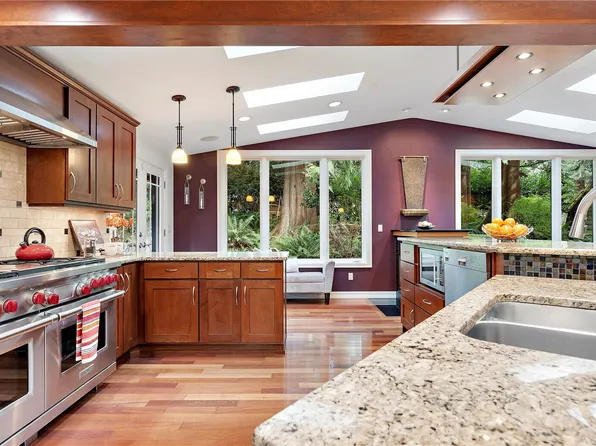 19308 224th Court NE, Woodinville, WA 98077