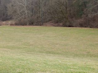 A&b Pullman Rd, Harrisville, WV 26362