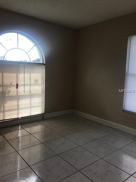 1st image of 1647 Tench Ct