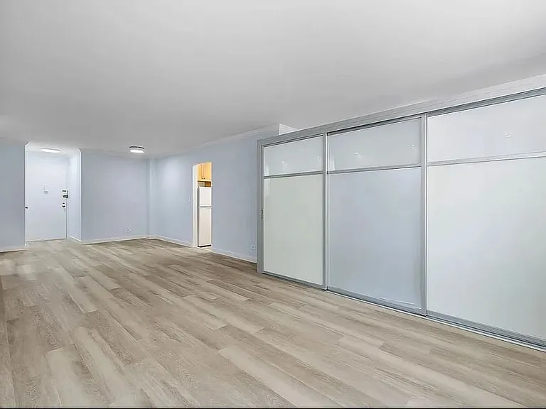 215 E 80th St #9G — Photo 13