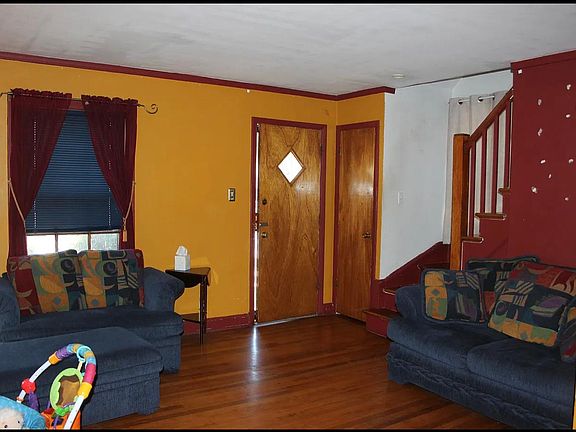2nd image of 10815 S Avenue O