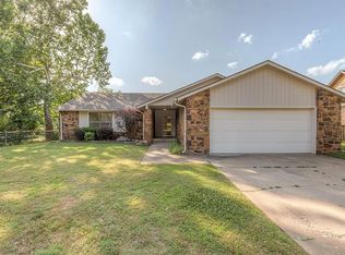 6820 S 32nd Ave W, Tulsa, OK 74132