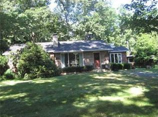 335 Freeport St, Saxonburg, PA 16056