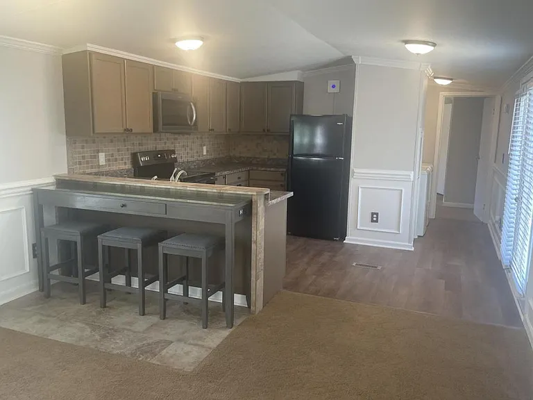 931 Ravenwood Dr — Photo 9