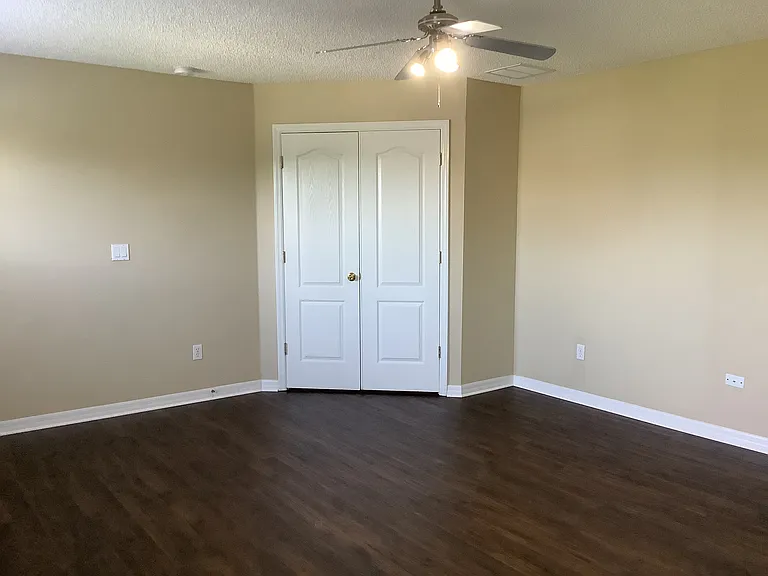 9036 Hastings Beach Blvd — Photo 13