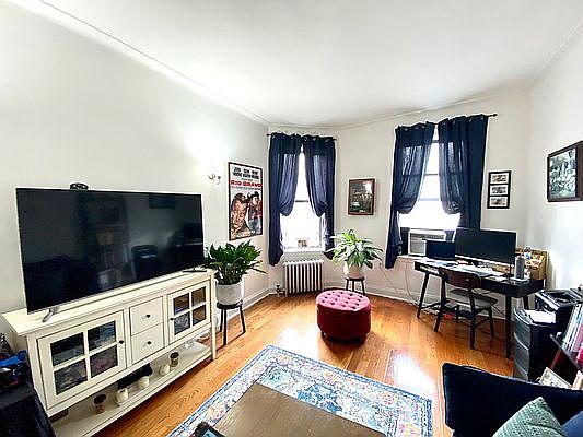 2nd image of 51 7th Ave S APT 2B