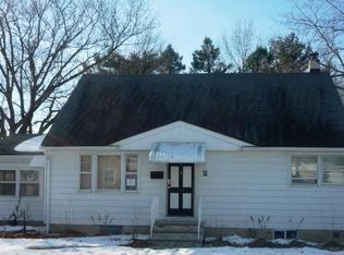 2 Joyce Pl, Parlin, NJ 08859