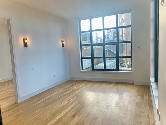 Rented by EXR | media 5