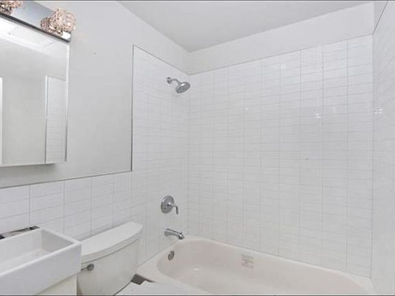 4th image of 646 President St #2A