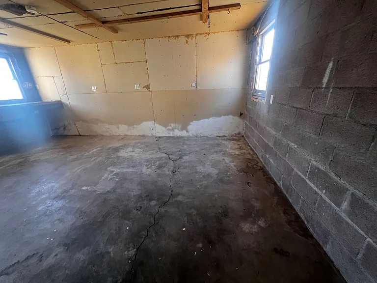 301 Chestnut St #1/2 — Photo 9