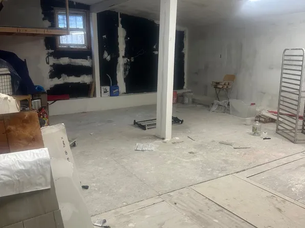 45-47 Delaware St, Elizabeth, NJ 07206