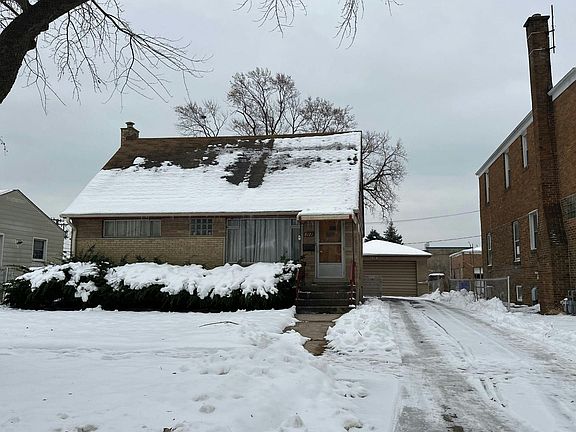 2nd image of 8121 46th St