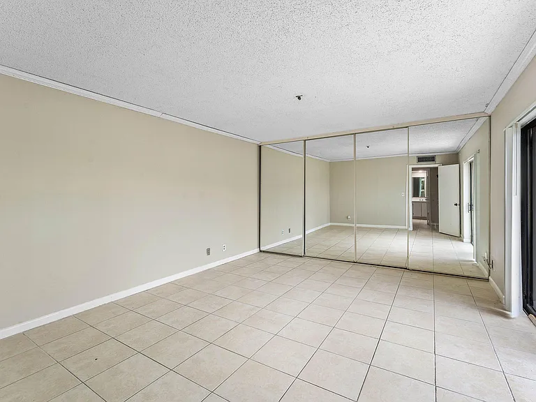 1534 Forest Lakes Cir #D — Photo 20