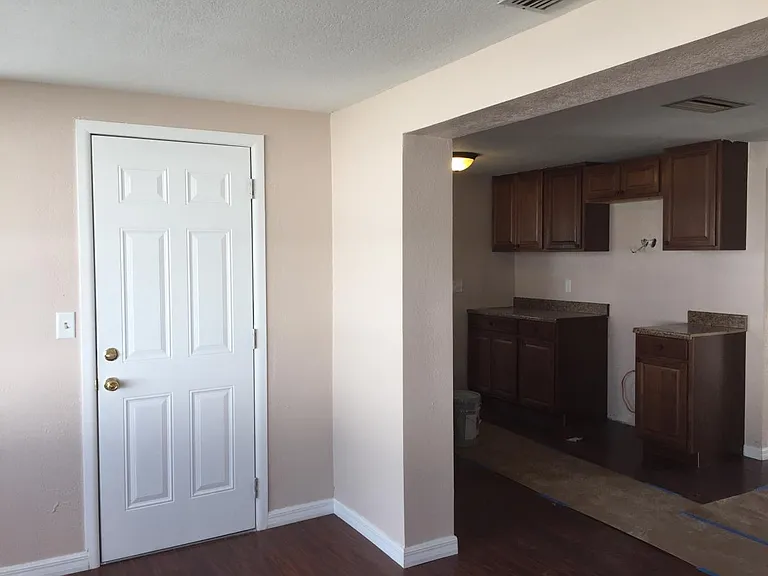 5204 Forest Hills Dr — Photo 22