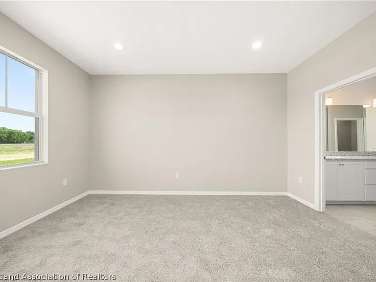 845 Peachtree Dr — Photo 21