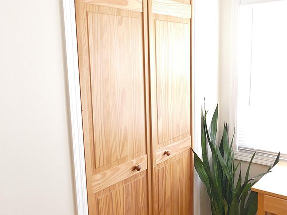 3rd image of 151 Claremont Ave APT 3