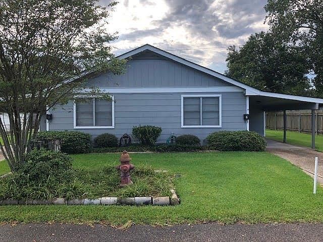 1st image of 19 Clayton Dr