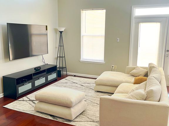 5th image of 9486 Virginia Center Blvd Unit 402