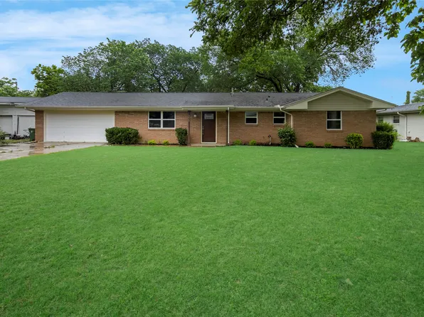 4408 Lynn Ter, North Richland Hills, TX 76180