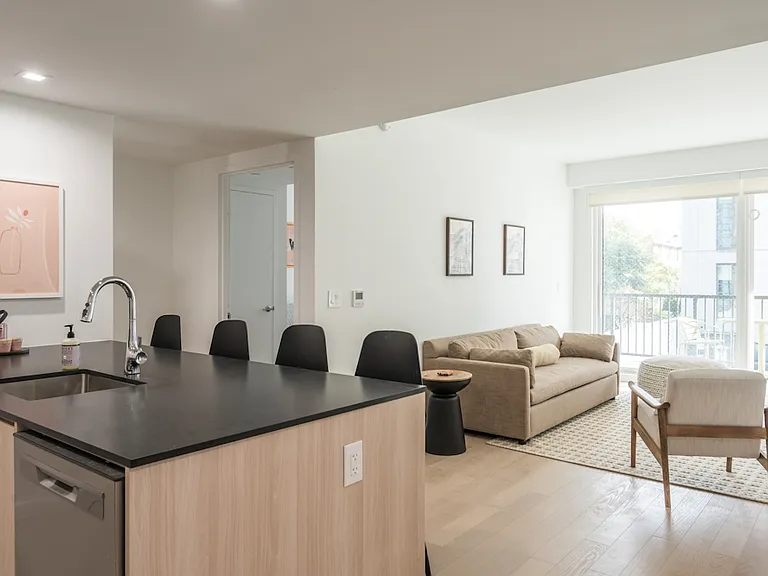 975 Nostrand Ave #216 — Photo 5