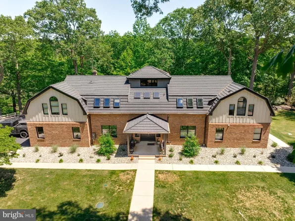 7785 Swan Ln, Owings, MD 20736