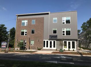 724 S 5th Ave #A, Wilmington, NC 28401