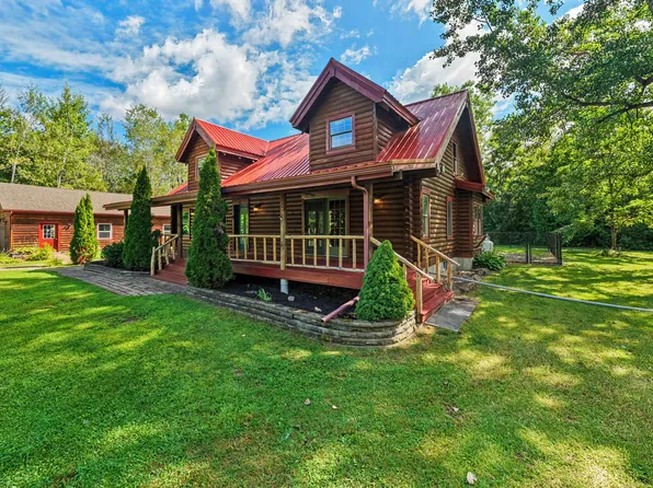 38 Rascoe Rd, Plattsburgh, NY 12901