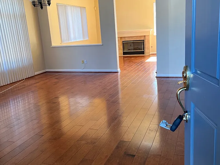 3348 Abdy Way — Photo 3