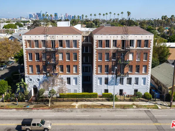 2000 Arlington Ave, Los Angeles, CA 90018