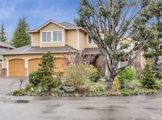 702 SW 328th St, Federal Way, WA 98023