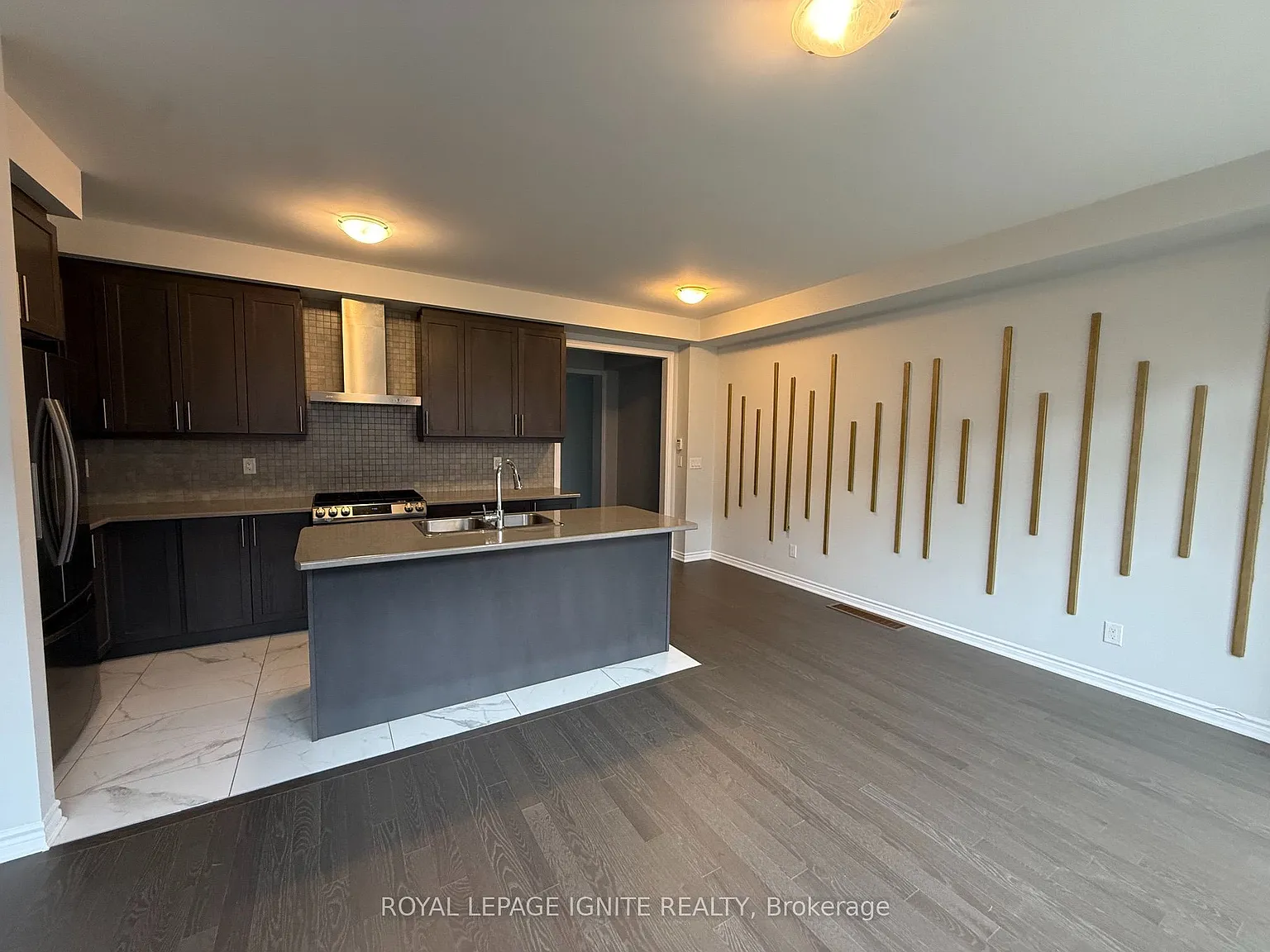 3 bed, $3,300 — Photo 2