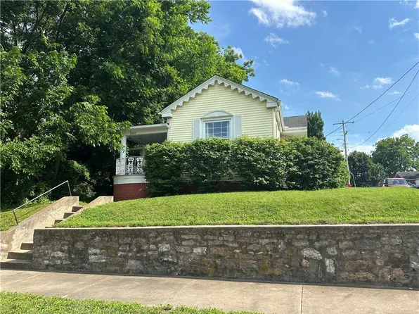 1501 Franklin Ave, Lexington, MO 64067