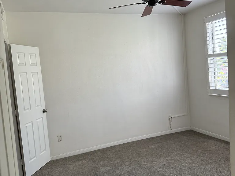 701 Gibson Dr #1123 — Photo 8