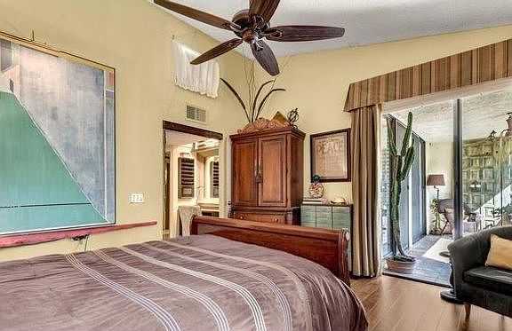 2nd image of 2097 S Caliente Dr