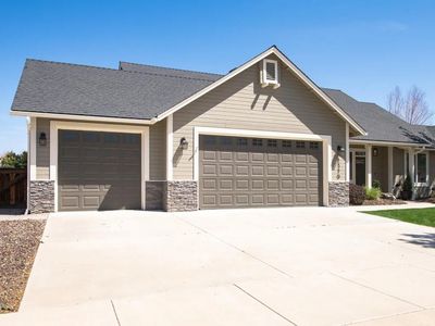 1379 Elges Ave, Gardnerville, NV, 89410