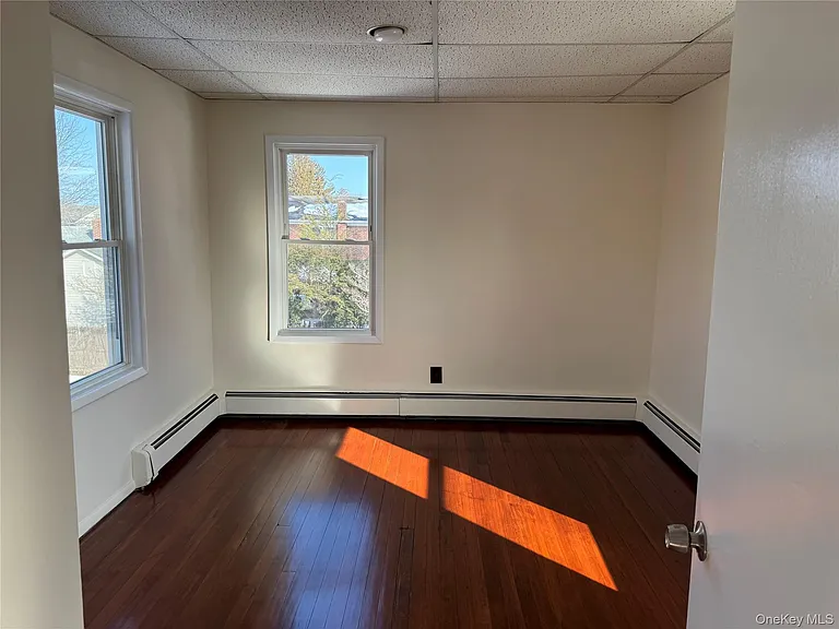 61 Nassau Ave #2 — Photo 8
