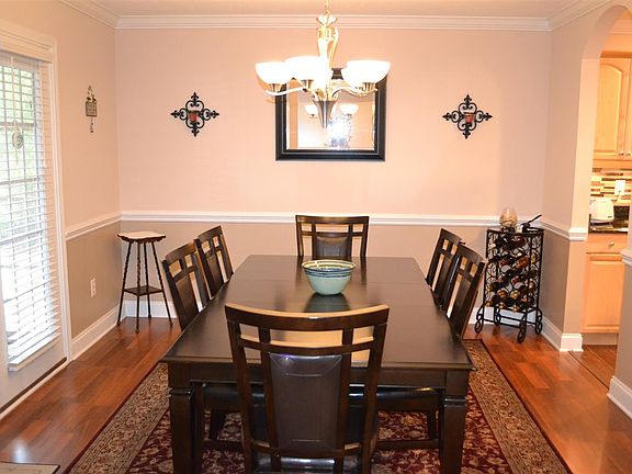 4th image of 454 Gibbs Village Ln
