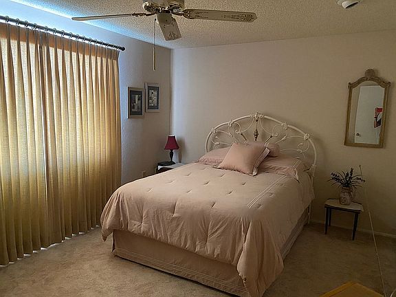 3rd image of 16850 N Meadow Park Dr