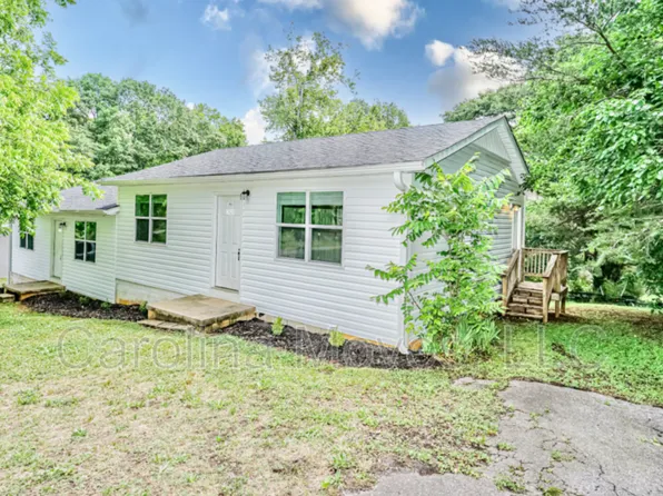 3028 Benjamin Rd, Spartanburg, SC 29307